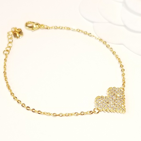 NEW Dainty Diamond Pave CZ Heart Bracelet - Picture 5 of 8